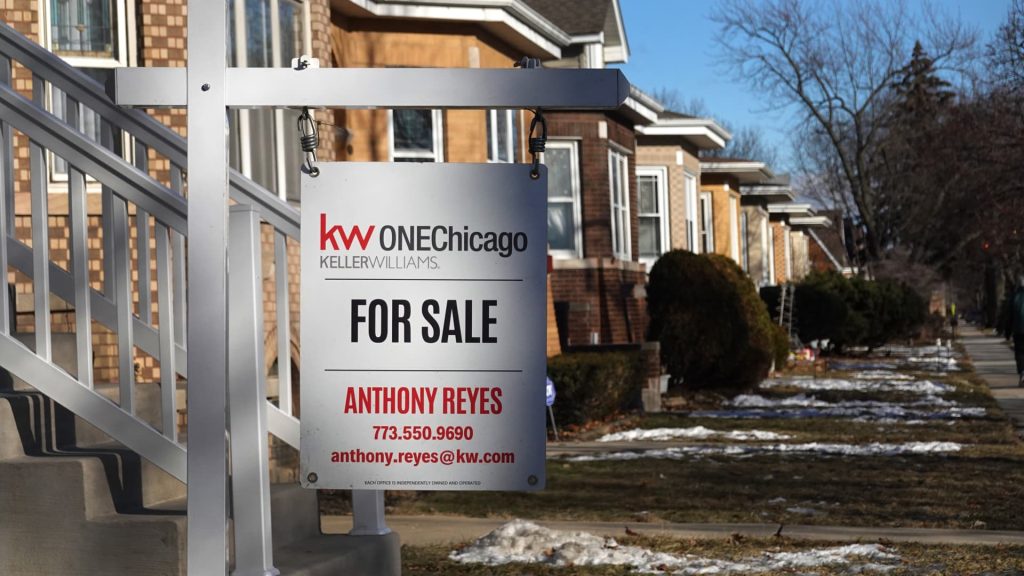 Hypothekenzinsen steigen schneller als erwartet, Ökonomen senken Prognosen für Eigenheimverkäufe
