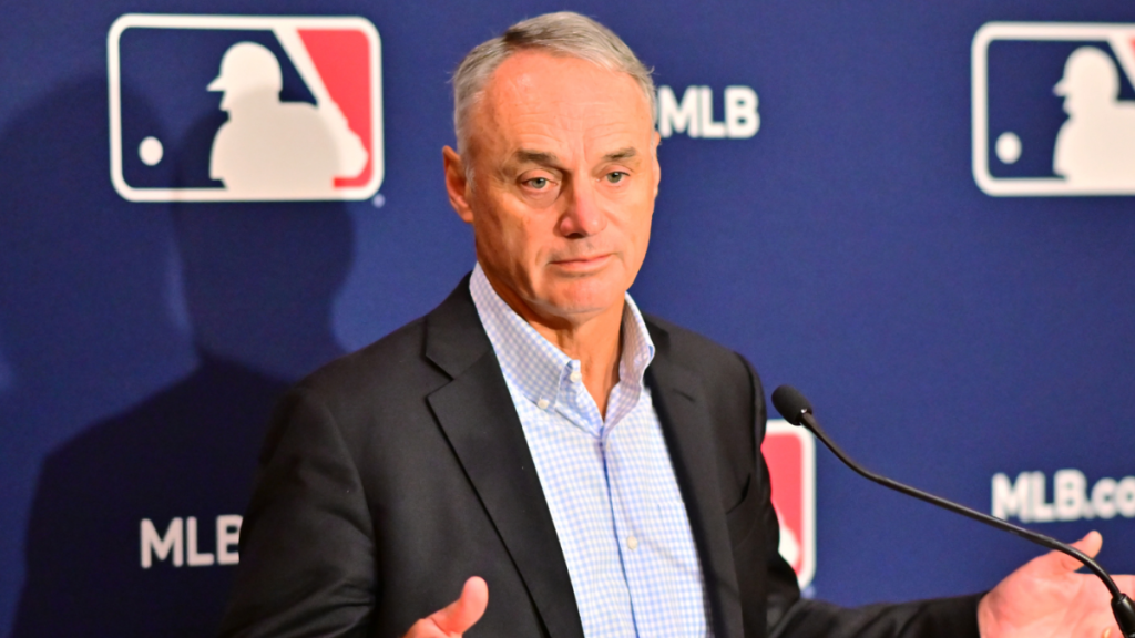 MLB-Abschluss: Live-Updates, während die CBA-Verhandlungen fortgesetzt werden, nachdem die Frist der Liga auf Dienstagmittag verschoben wurde