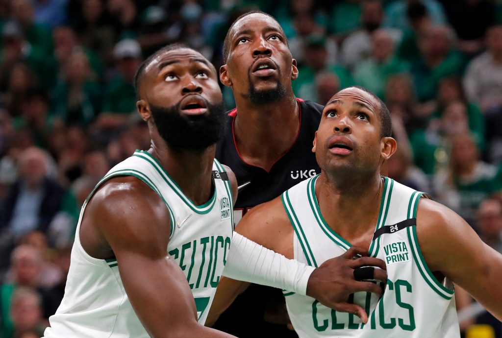 6 schnelle Ideen, während die Celtics ein Spiel von 3 gegen die hässliche, verletzte Hitze verlieren