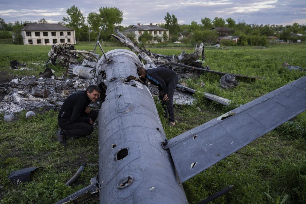 Ukraine: Über 260 Kämpfer aus der Fabrik in Mariupol evakuiert