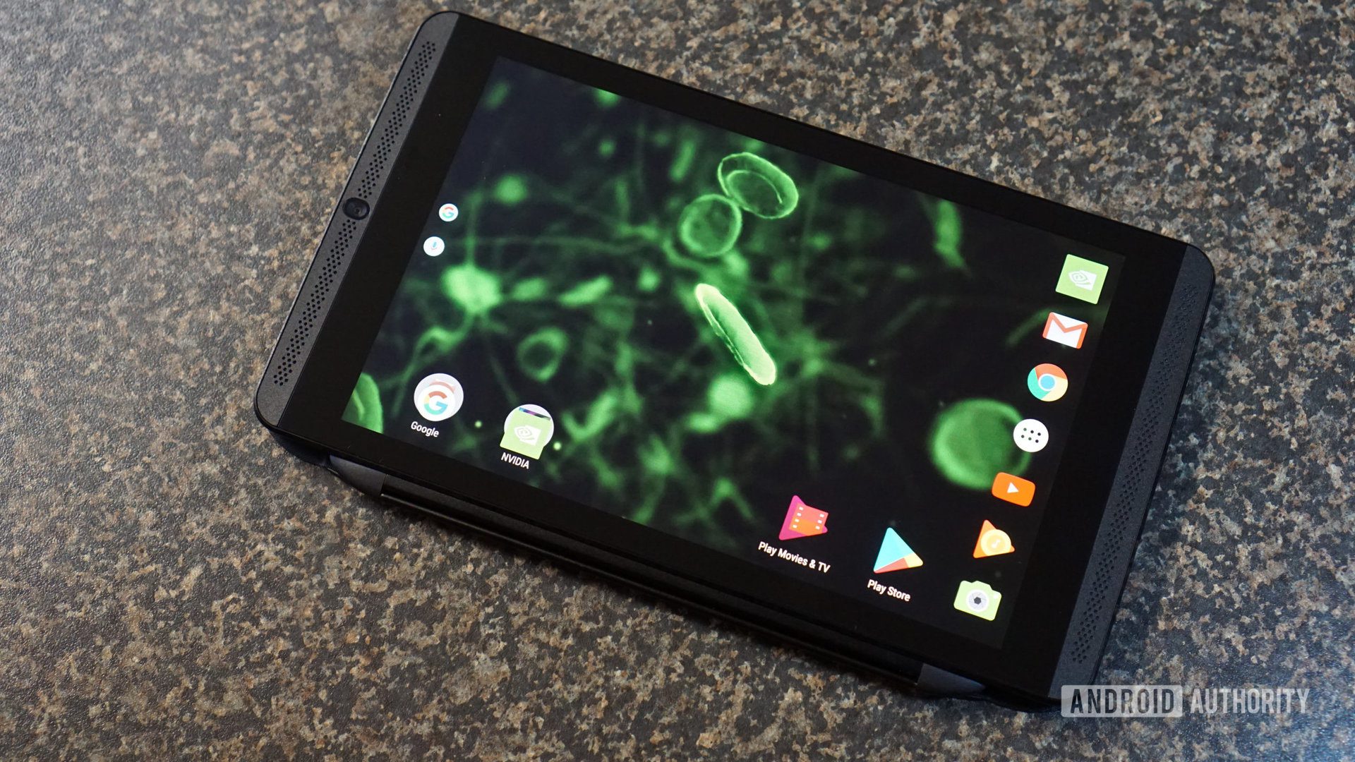 Nvidia Shield Tablet-Bildschirm auf dem in der Größe angepassten Zähler
