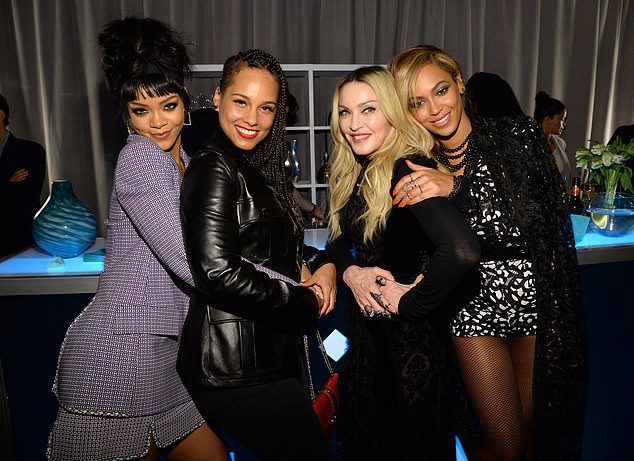 Freunde in hohen Positionen!  Madonna fotografierte 2015 mit Beyoncé, Rihanna und Alicia Keys