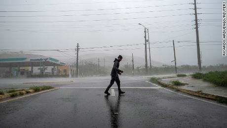 Hurrikan Fiona trifft in der Dominikanischen Republik auf Land