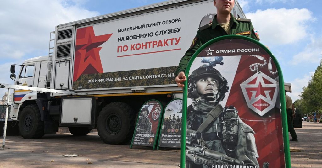 Russland greift auf Lastwagen und hohe Löhne zurück, um freiwillige Soldaten anzuziehen