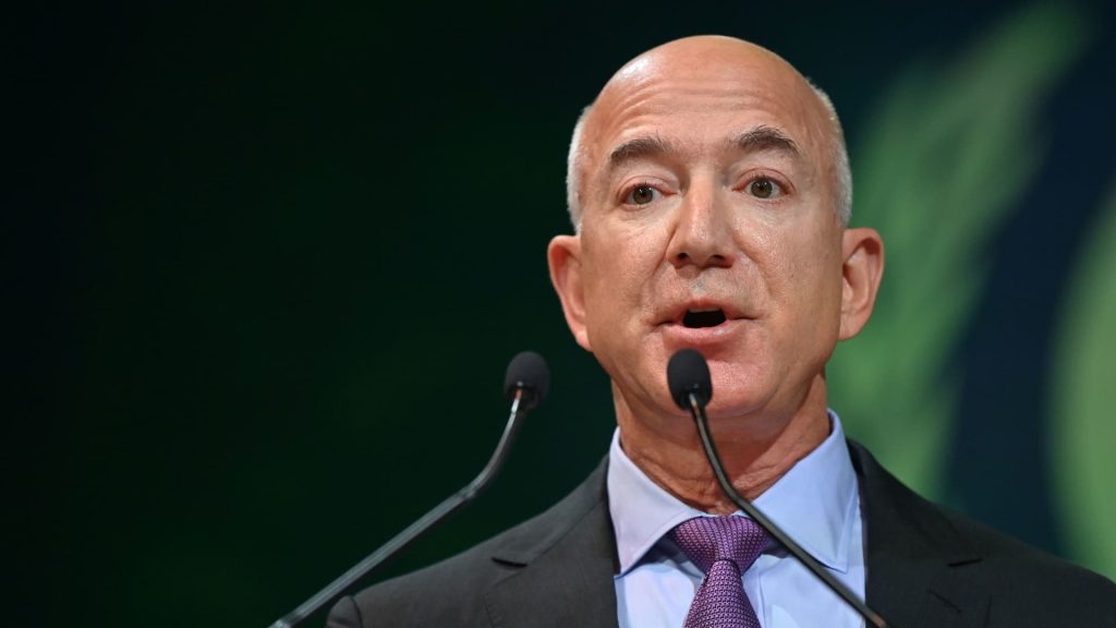 Jeff Bezos, Gründer von Amazon, warnt davor, „die Türen zu schließen“
