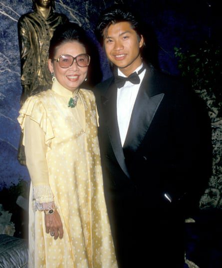 Sylvia Wu und der Schauspieler Dustin Nguyen besuchen das California Institute for Cancer Research bei der Epicurean Gala 1988