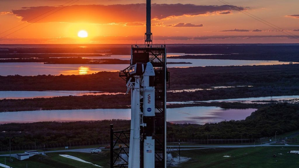 Wie fast ein einziges menschliches Haar den Start von SpaceX stoppte