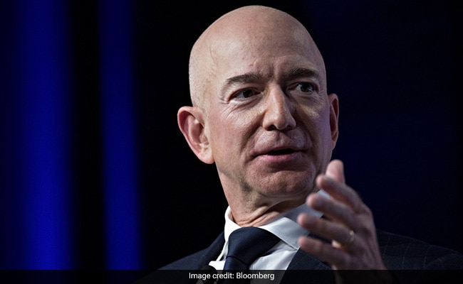 Jeff Bezos warnt vor einer Rezession und rät den Menschen, in dieser Weihnachtszeit keine Fernseher und Kühlschränke zu kaufen
