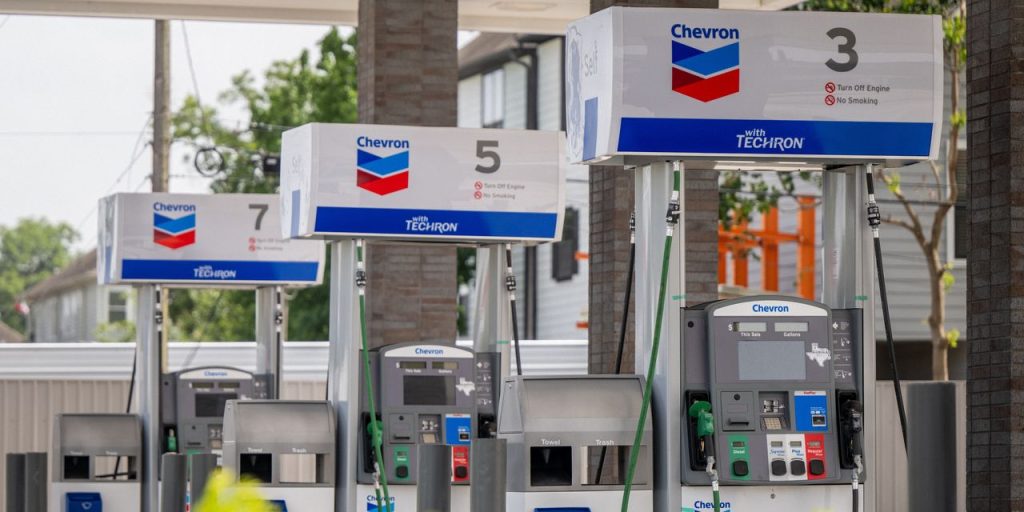 Chevron erhält wieder eine US-Lizenz, um in Venezuela Öl zu fördern