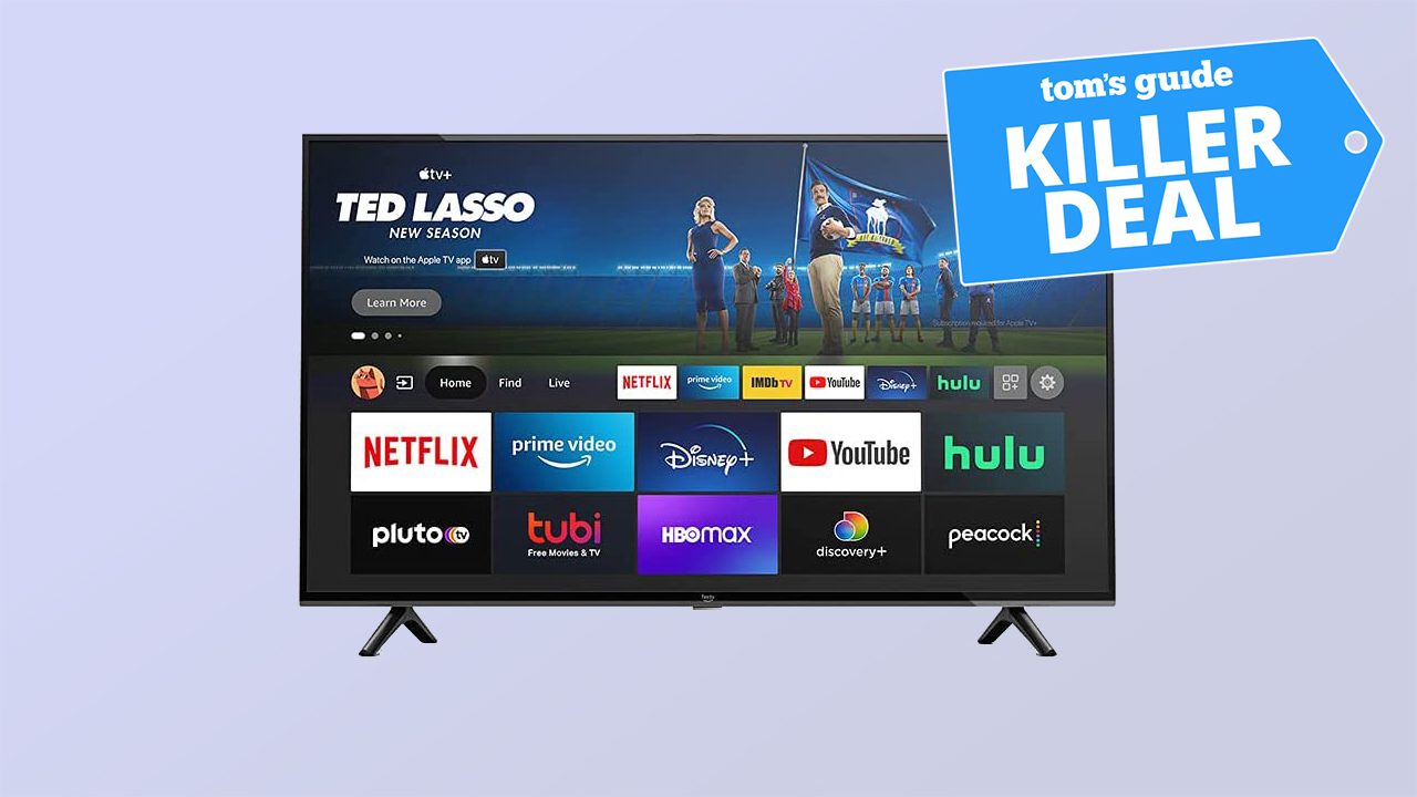 Amazon Fire TV 4K auf violettem Hintergrund